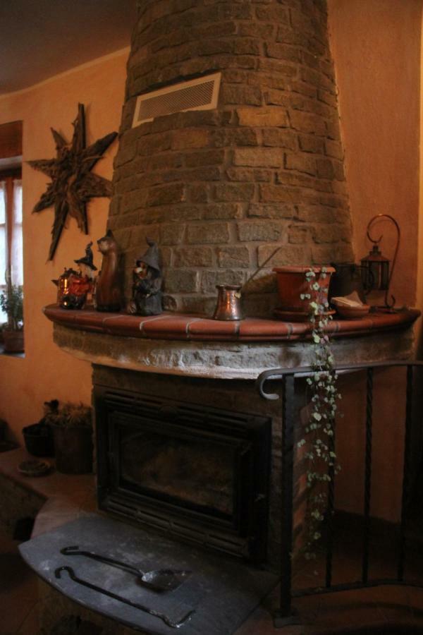 Bed & Breakfast Triora Medievale Exterior foto